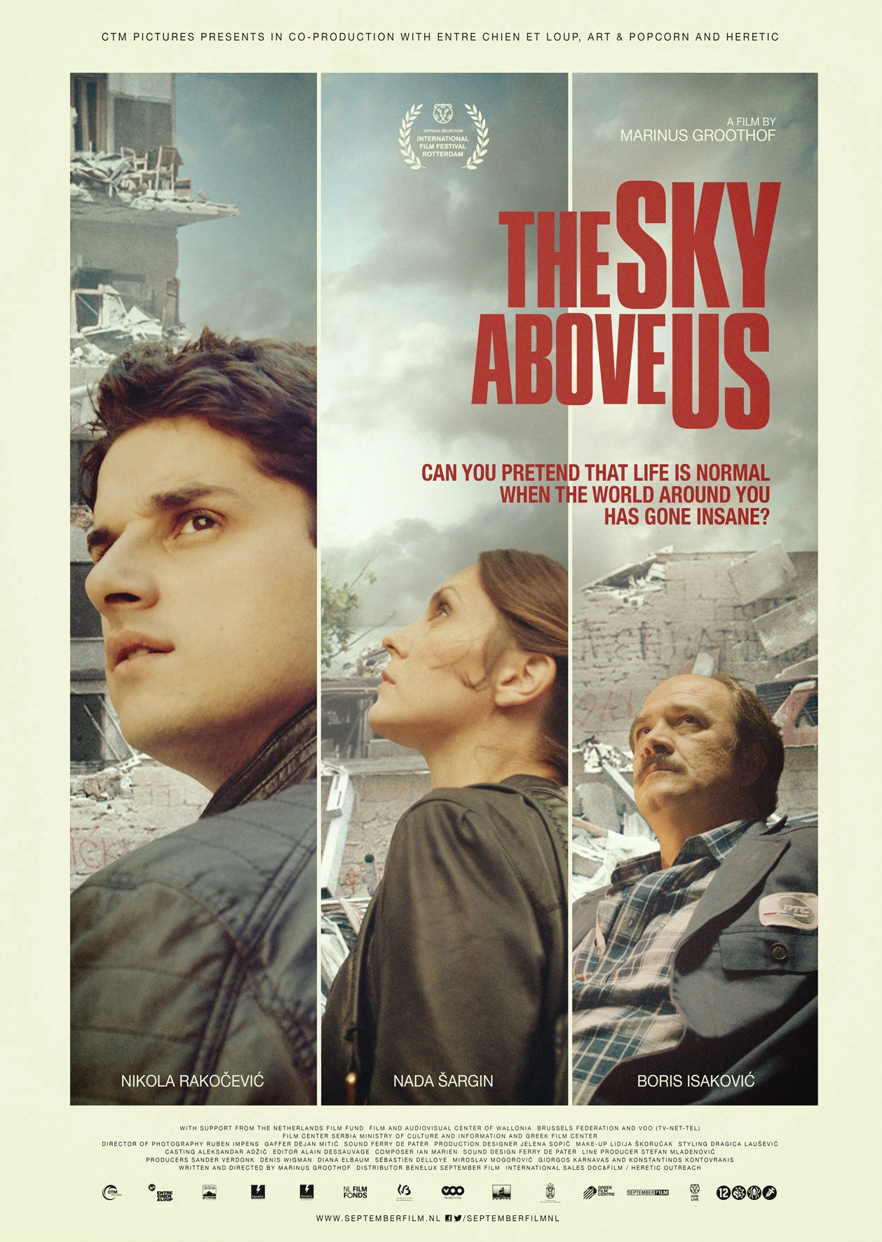 Bầu Trời Phía Trên | The Sky Above Us (2015)